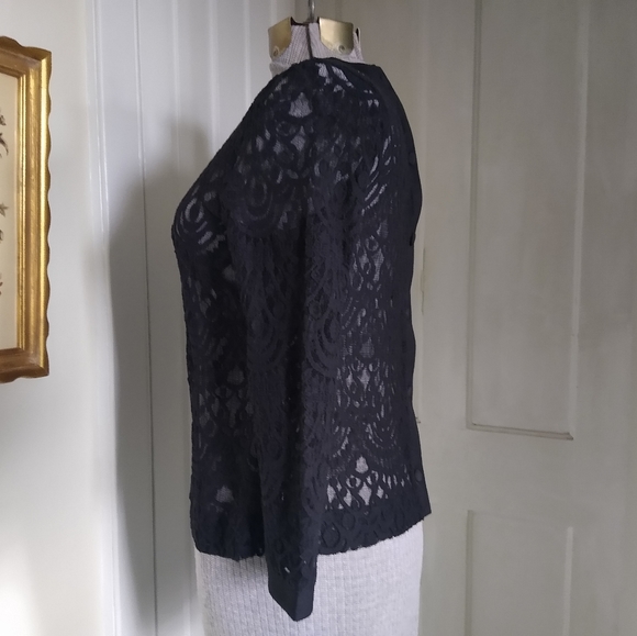 BANANA REPUBLIC Black Lace Top - Picture 3 of 6